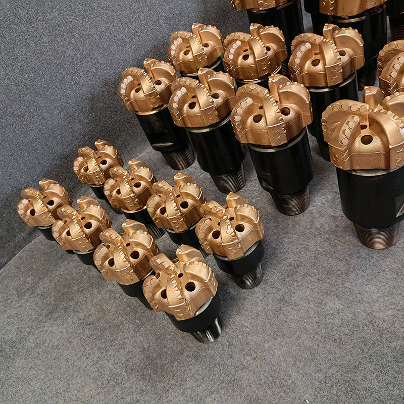 4 3/4 (120.6 mm) Stalen waterput PDC-bits Gauge-structuur met API-verbinding