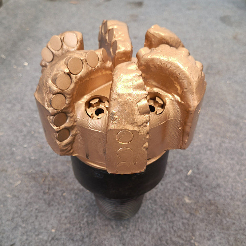 17 1/2 (444.5mm) Energie en mijnbouw Waterput PDC Bits 4 jaar Stalen lichaam Gauge Structuur