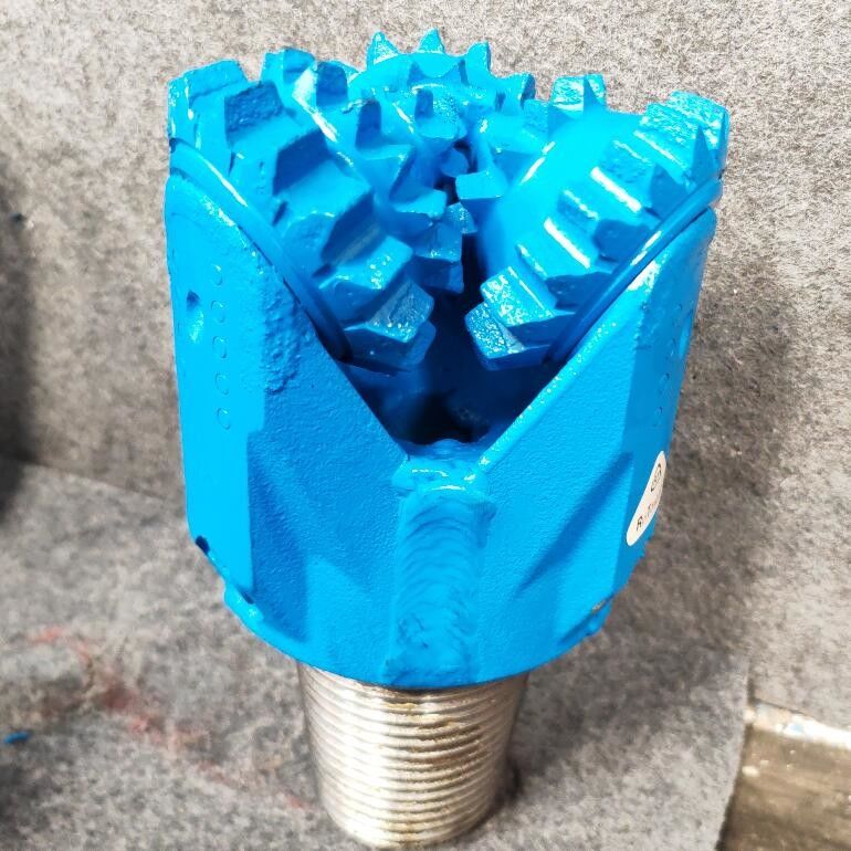 Heavy Duty Carbide Roller Cone Bits voor Precision Forging Low Noise Level Long Lifespan
