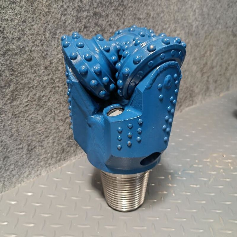 Low Noise Rubber Sealed Carbide Tricone Drill Bits voor horizontaal richtingsboren en mijnbouw