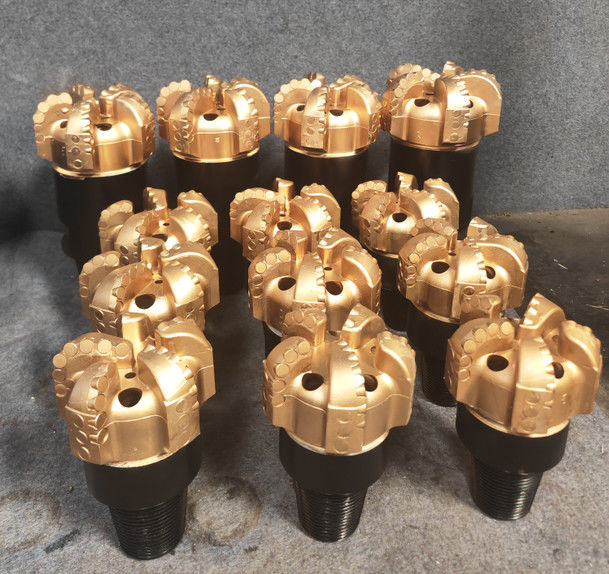 PDC Cutter Bit Drag Bits Core Drill Bit voor mijnbouw Voor mijnmachineonderdelen