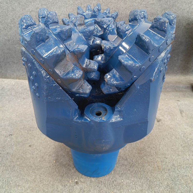 14 3/4 inch Compressieve sterkte Middel harde formaties Op maat gemaakte freesbits