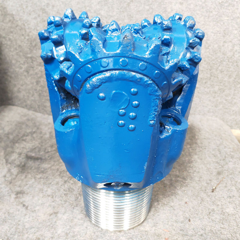 117 mm molentandroller met boorstuk met drie kegelcarbide tanden en rubberen afdichting