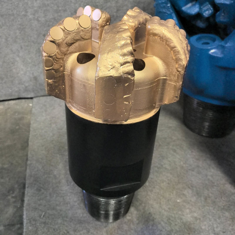 Aanpasbare grootte 98 mm tot 3593,7 mm PDC-boorstukken van legeringsstaal voor het boren van gas- en waterputten