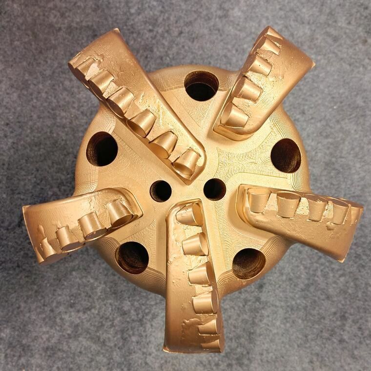 Diamant 98mm 3 Blade Pdc Arc Angle Drill Bit Voor waterput Steenkoolmijnboren